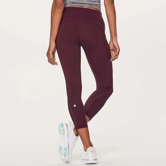 Lululemon Extra Mile Crop (Reflective 23") - Full-On® Luxteme in Garnet, Size 4 - Picture 1 of 16